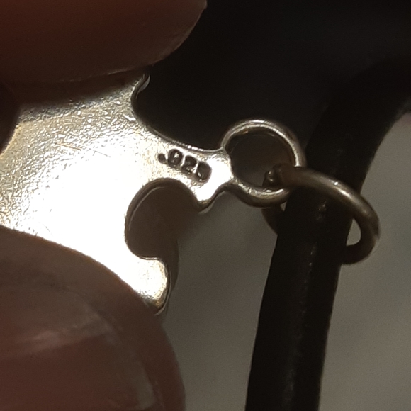 Retired James Avery Leather & Puzzle Piece Bracelet - Picture 3 of 16